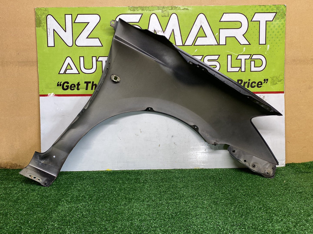 2002 Used Toyota Caldina - Left Front Guard PN: 5387820050