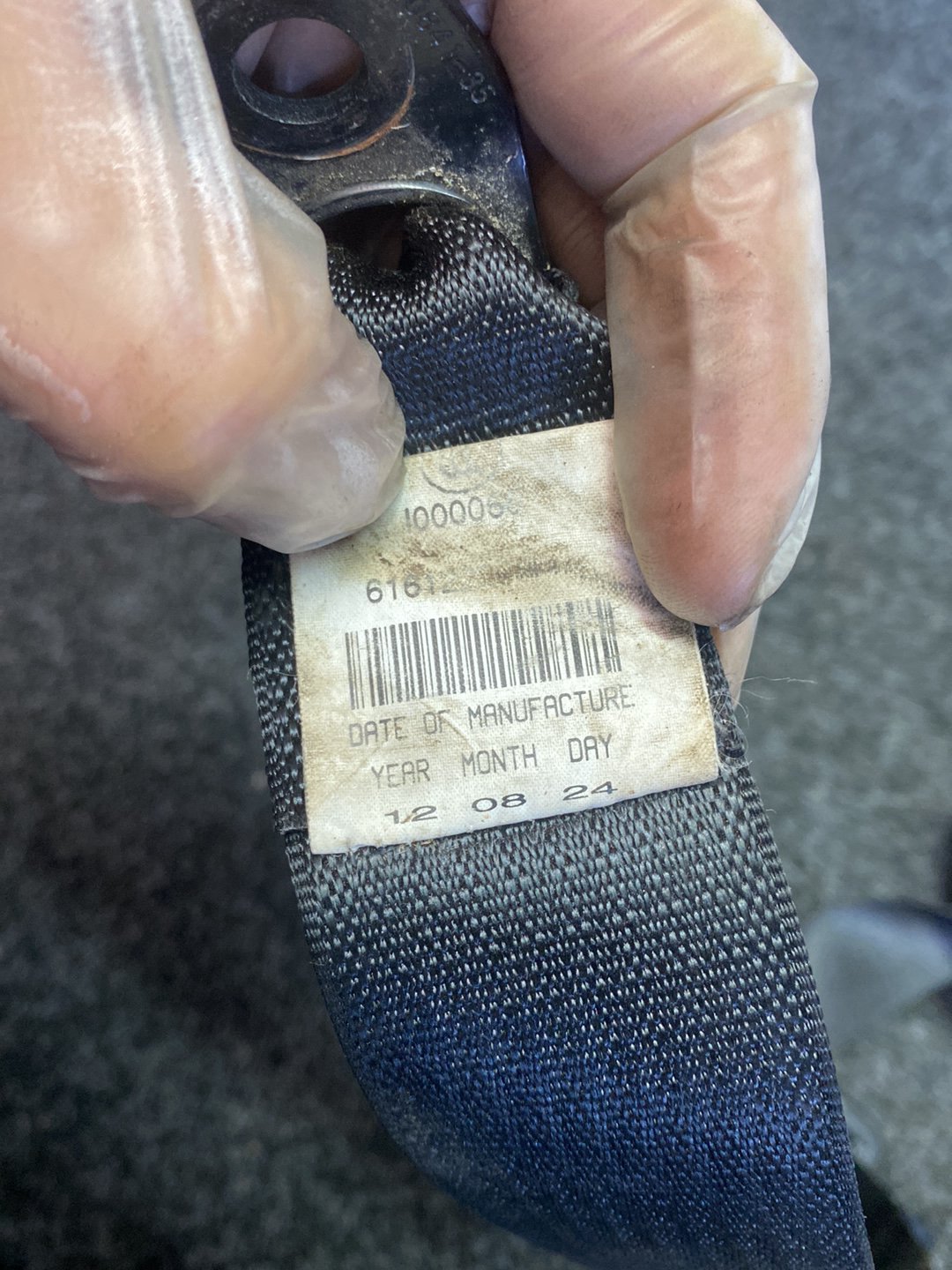 2010 Dodge Journey - Left Rear Seat Belt