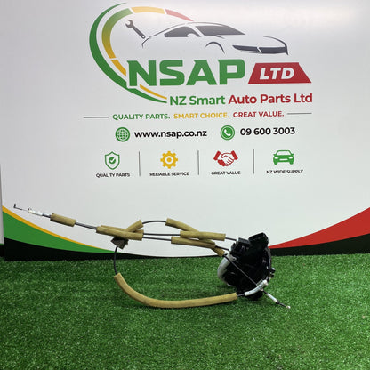 2014 Nissan Note - Right Front Door Lock Actuator PN: 80500-3VA1B