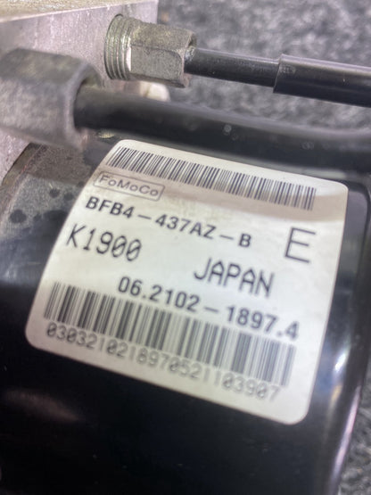 2010 Mazda Axela BL5FW - ABS Pump