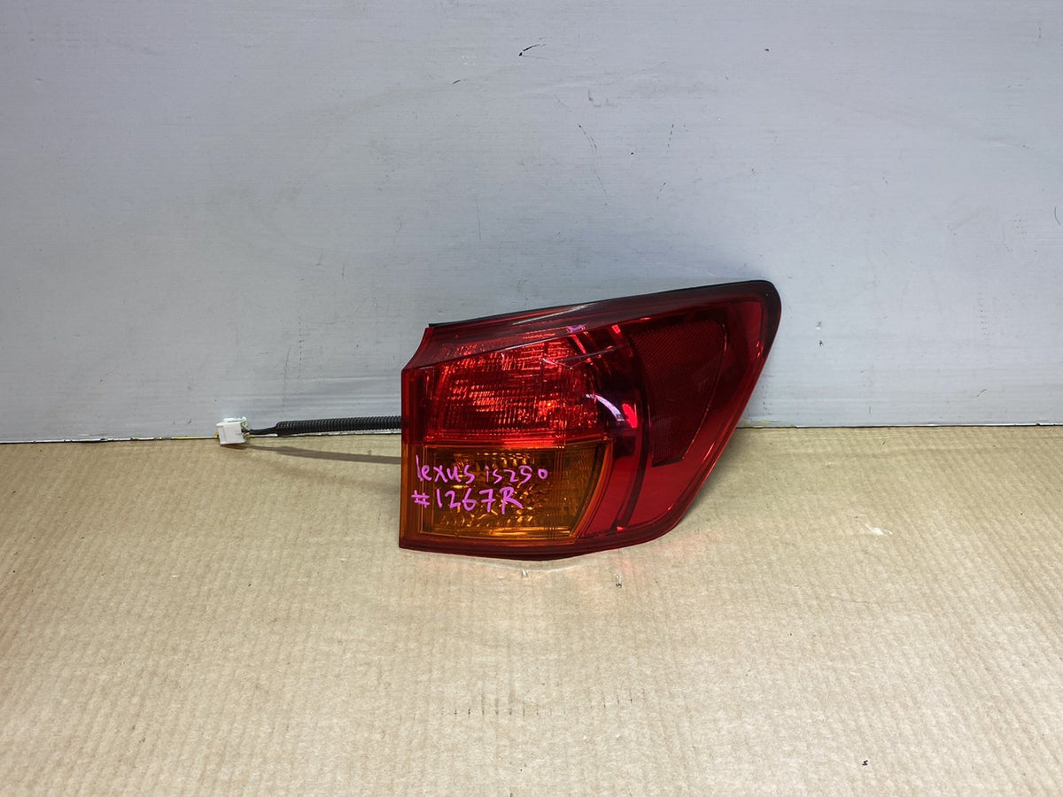 2006 Lexus IS250 GSE20 - Right Taillight PN: ICHIKOH 53-40