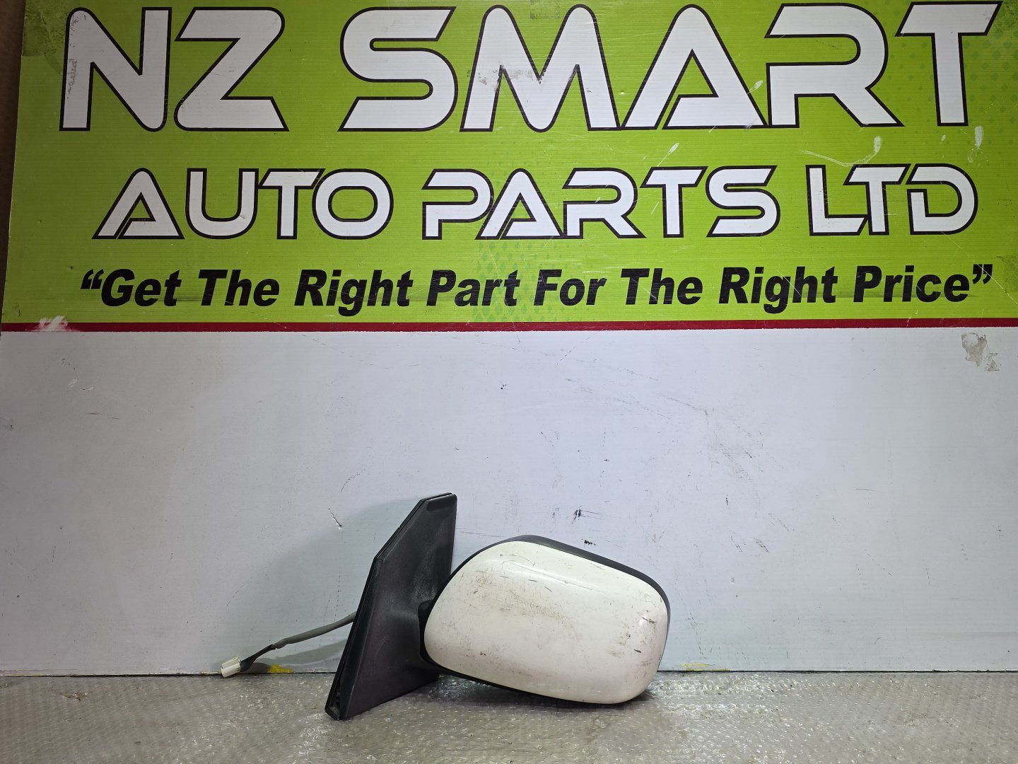 2004 Used Toyota Corolla- Left Door Mirror PN: 5 wires