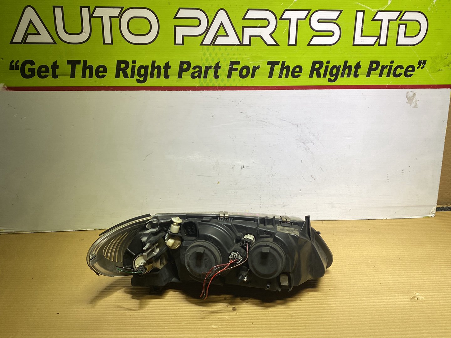 2002 Nissan Bluebird- Left Headlight PN: