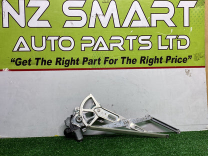 Jul 2009 to Dec 2015 - Used Toyota Prius ZVW30R - Right Rear Window Regulator/Motor - Power