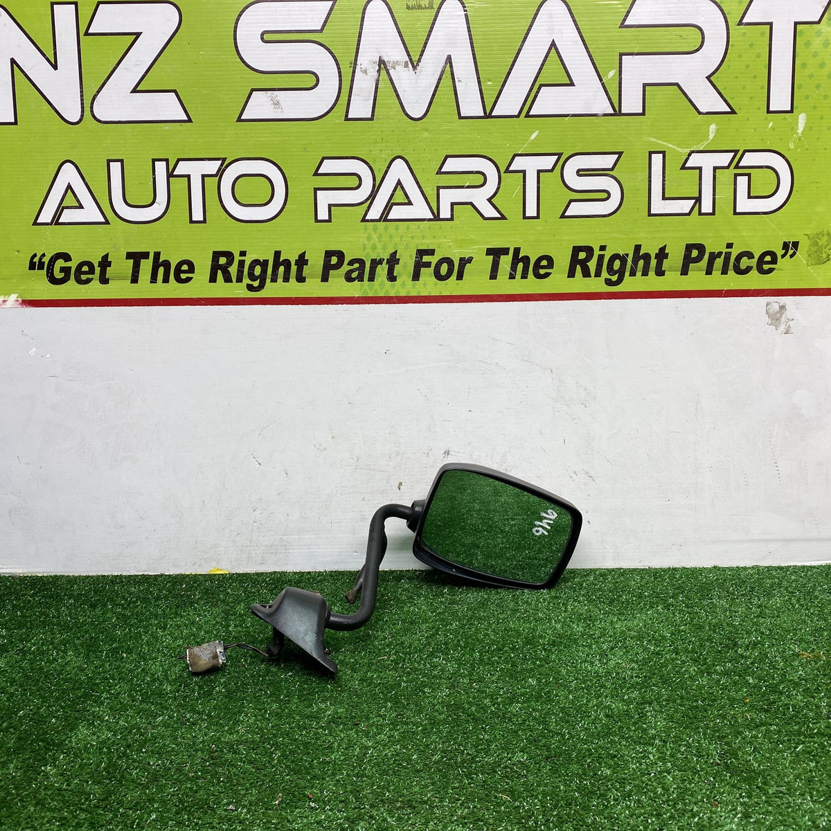 2009 Mazda Bongo Friendee SK82V - Left Door Mirror PN: S0A269180B