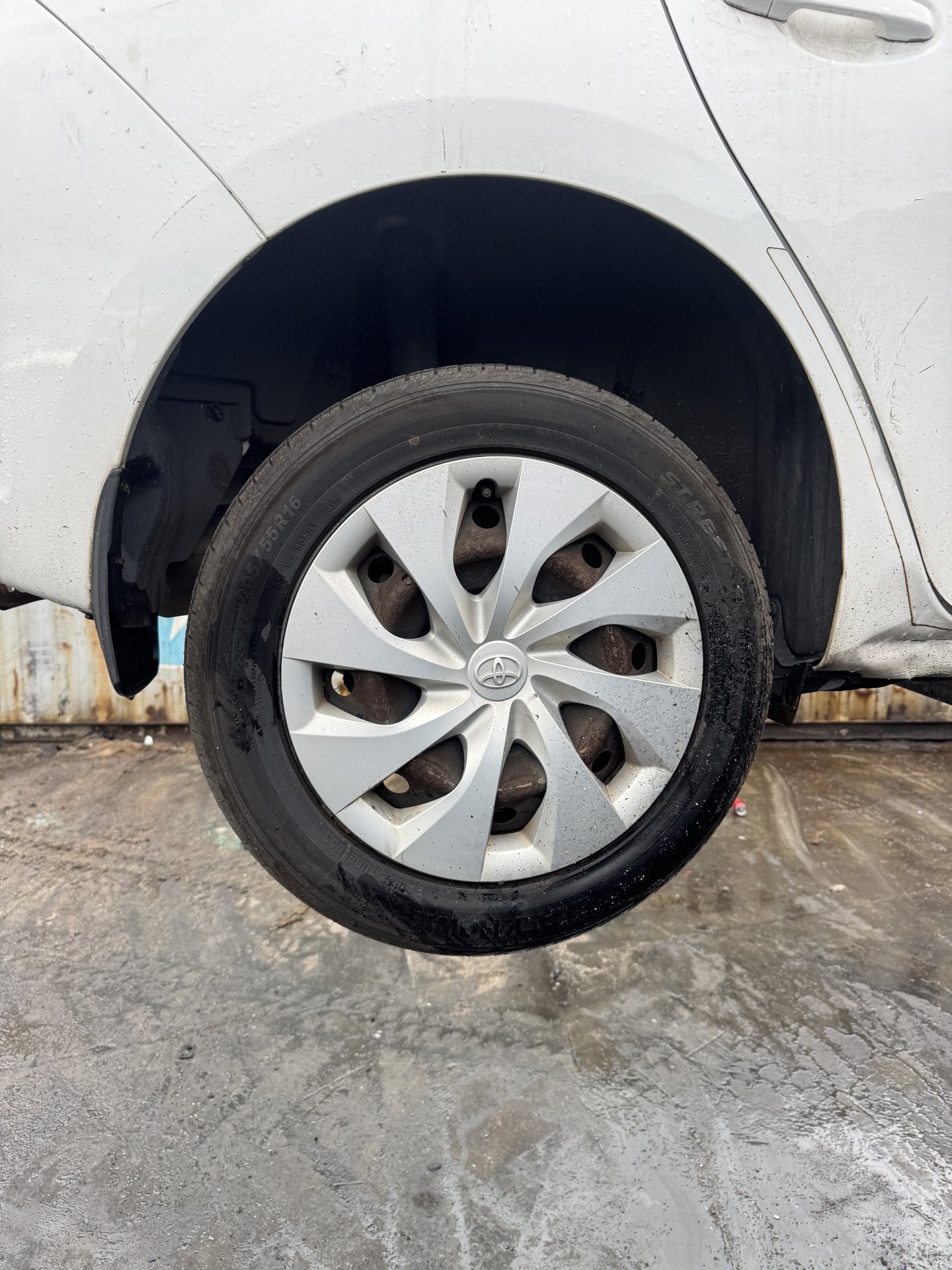 2016 Toyota Corolla  Dismantling For Parts