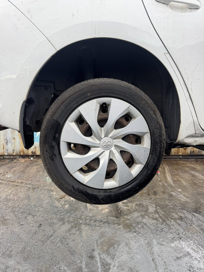 2016 Toyota Corolla  Dismantling For Parts
