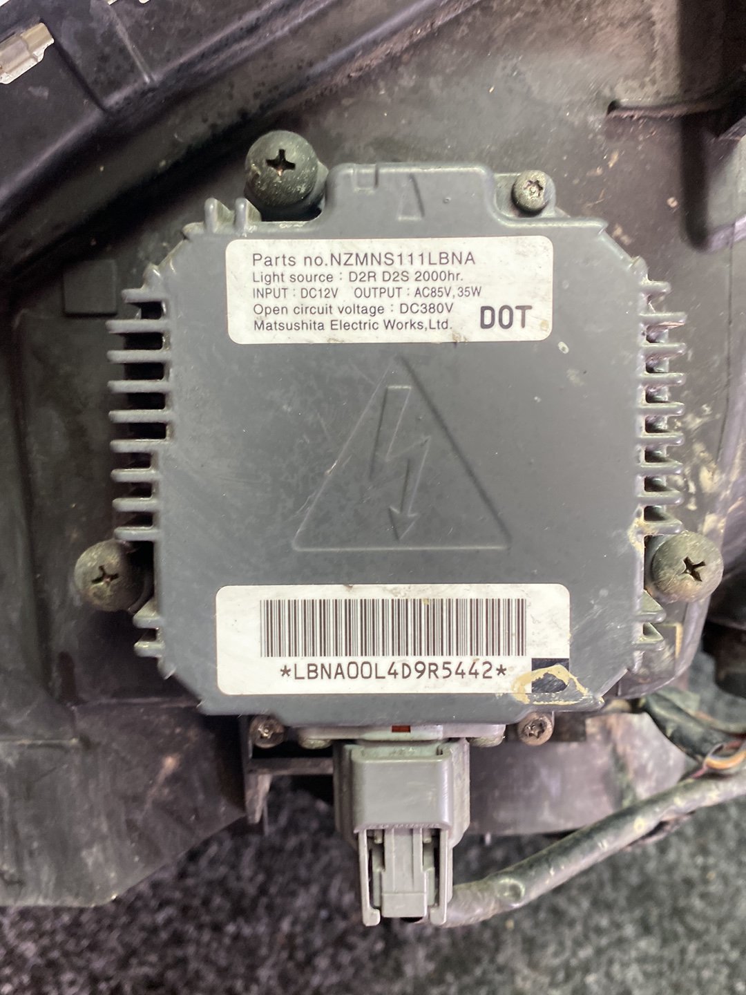 2005 Nissan Lafesta - Right Headlight PN: 1744 HID