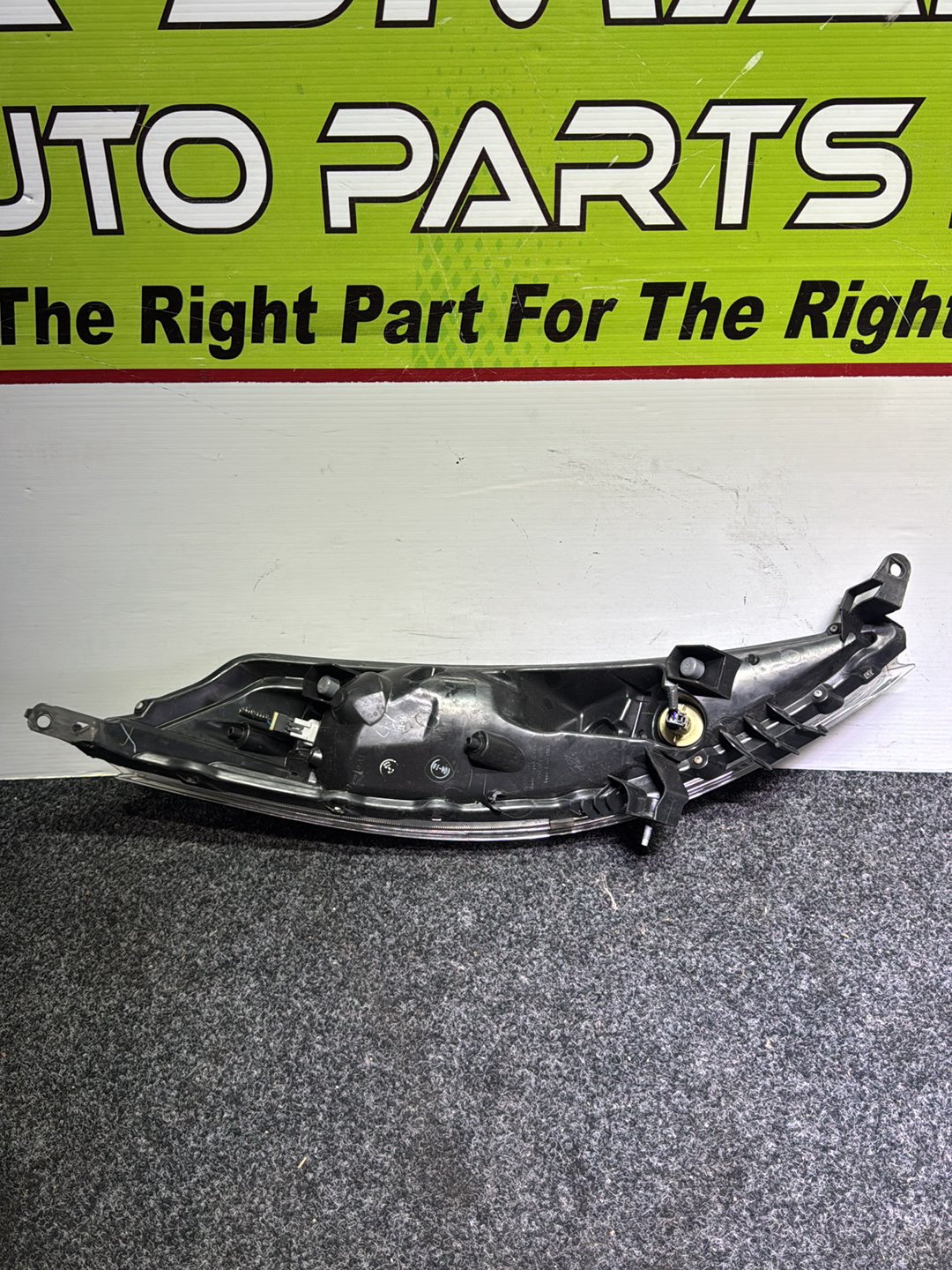 2011 Nissan Juke YF15 - Left Indicator/Fog/Side PN: see photos