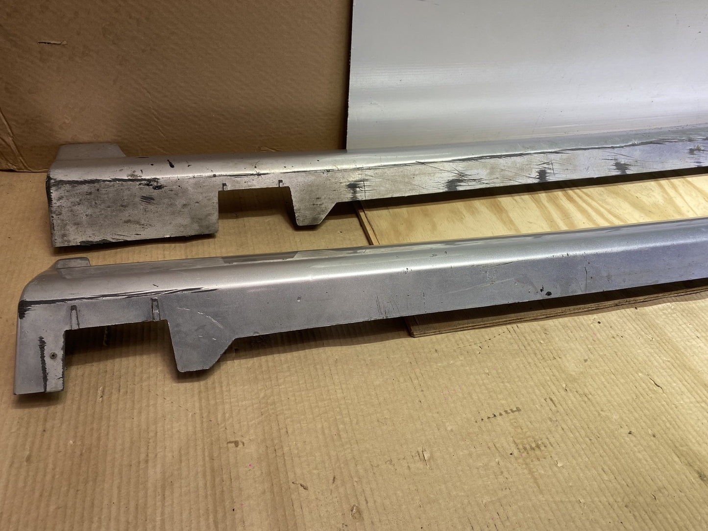 2005 Mazda Demio DY5W - Side Step/Skirt