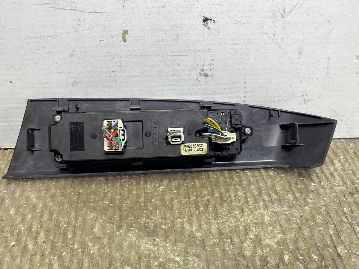 2007 Mazda MPV- Master Power Window Switch PN: L20666350