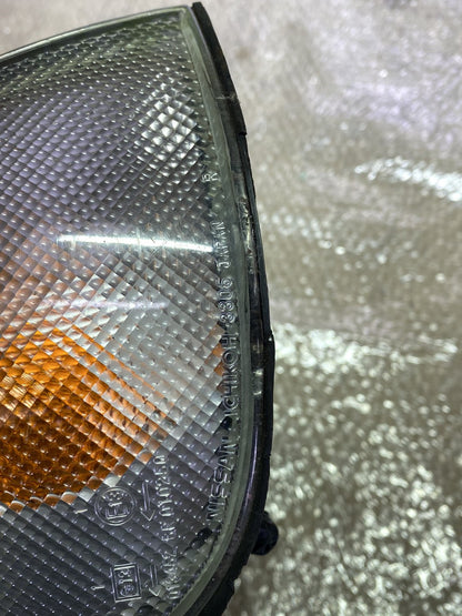 1993 Nissan Pulsar- Right Indicator/Fog/Side PN: B613050C00