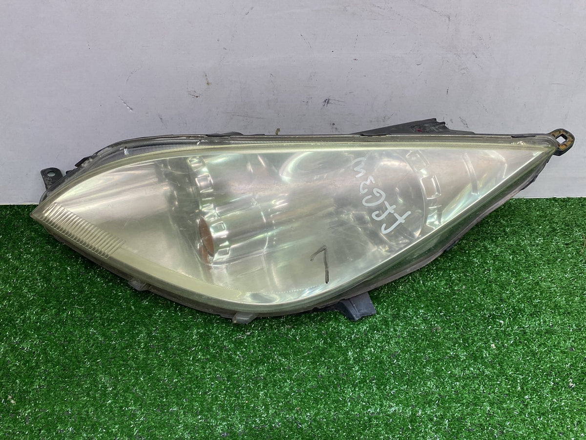 2002 Mitsubishi Colt - Left Headlight PN: P2970