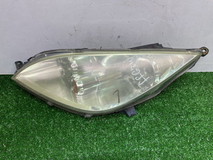 2002 Mitsubishi Colt - Left Headlight PN: P2970