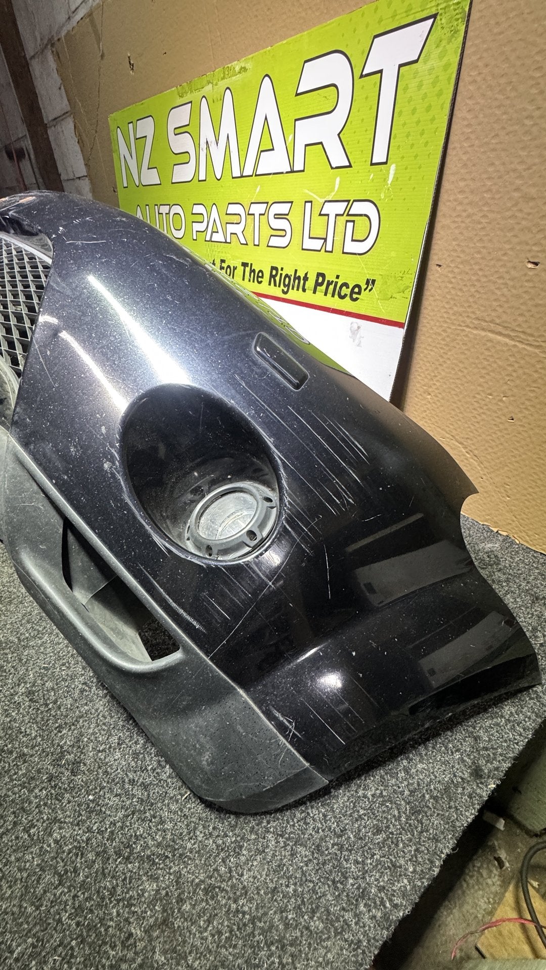 2007 Mitsubishi Outlander - Front Bumper