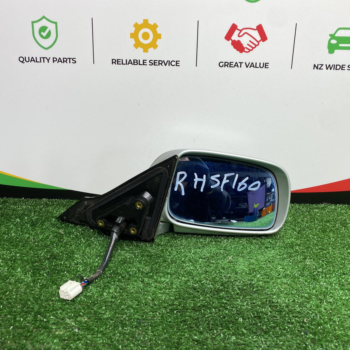 2005 Used Toyota Mark X - Right Door Mirror PN: 7 wires