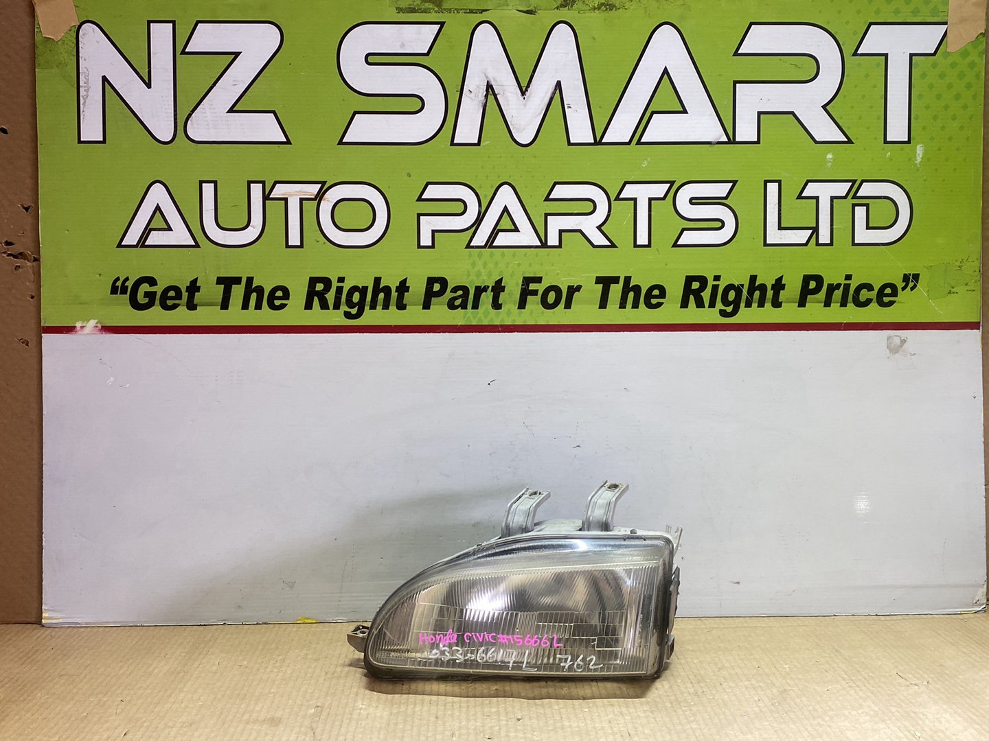 1994 Honda Civic - Left Headlight PN: STANLEY 033-6617