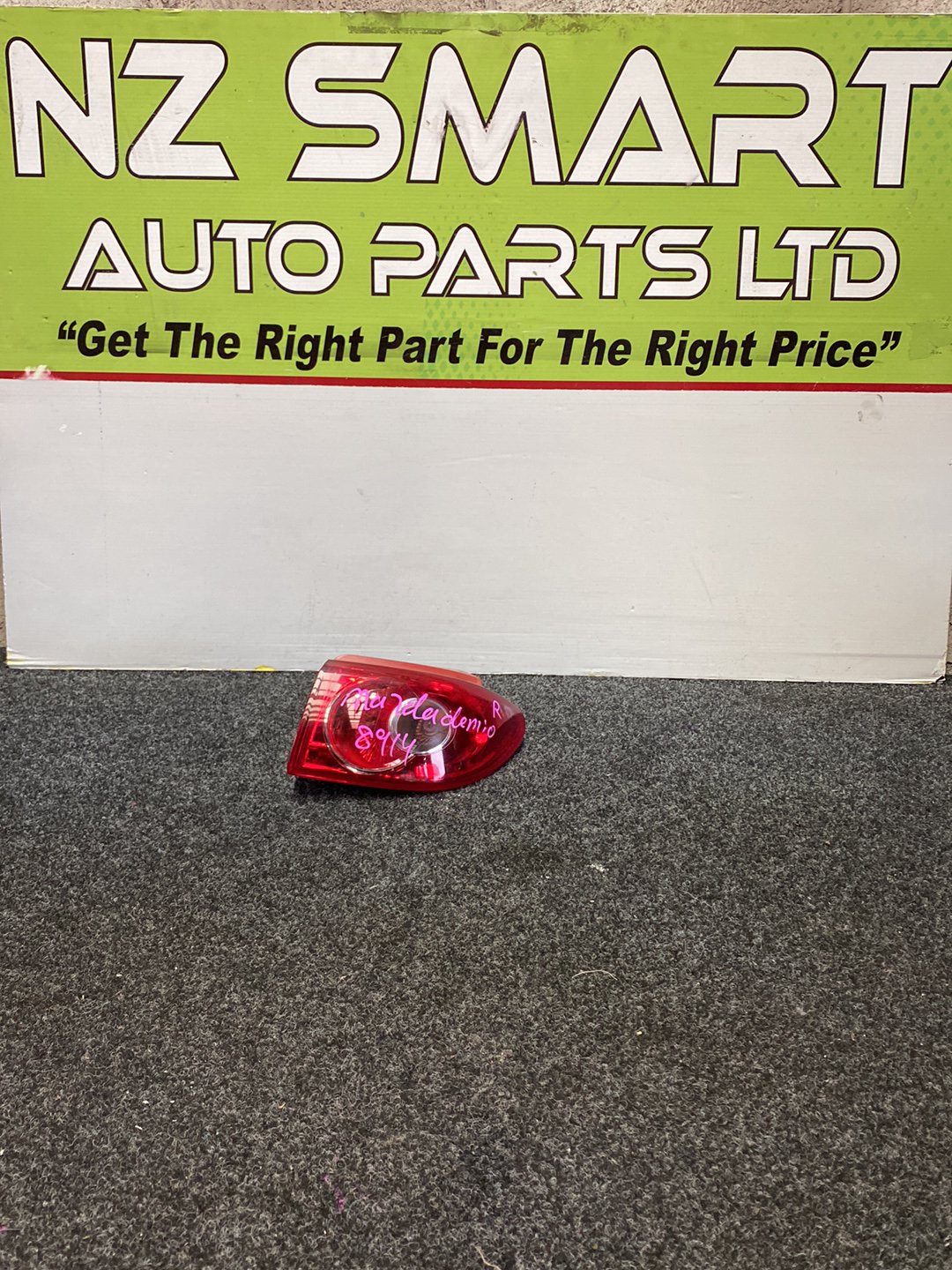2006 Mazda Demio - Right Taillight PN: p4419