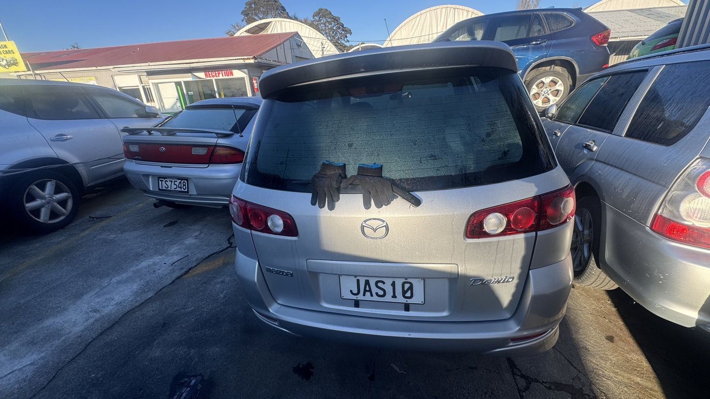 2004 Mazda Demio DY5W  Dismantling For Parts