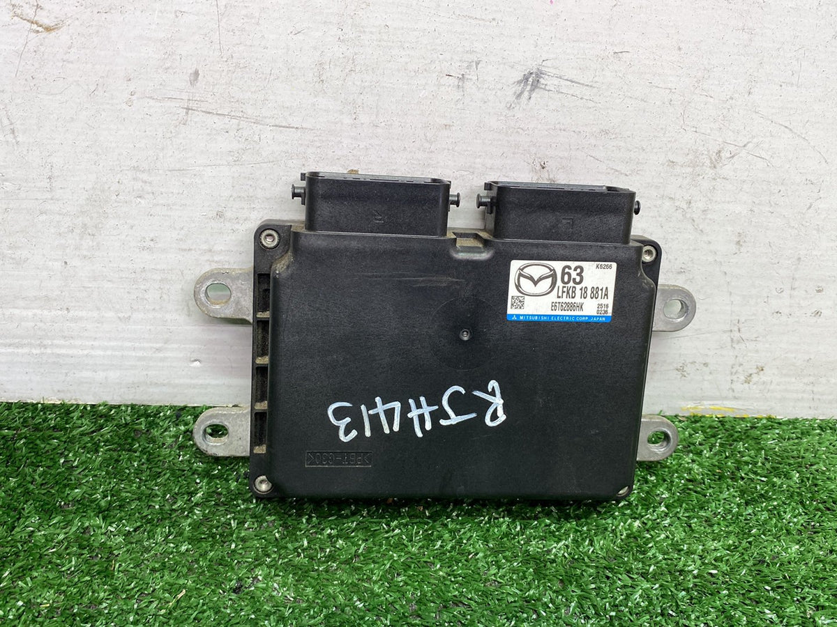 2012 Mazda Mazda3 - Engine ECU PN: LFKB 18 881A