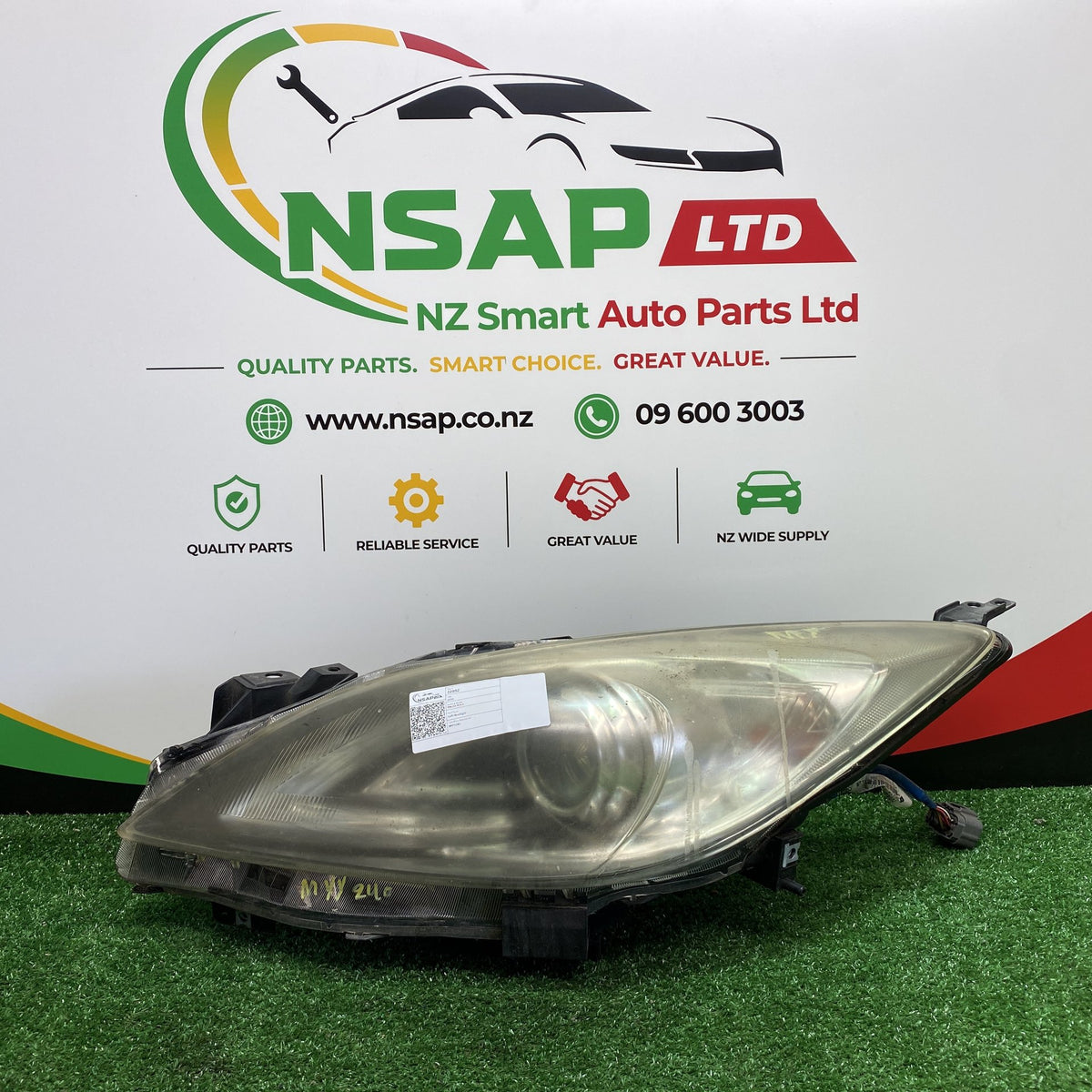 2010 Mazda Axela - Left Headlight LENS: KOITO 100-41396/PN: BDG851041F