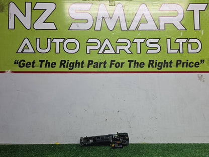 2005 Used Toyota Ist NCP60 - Left Front Exterior Door Handle PN: See photos
