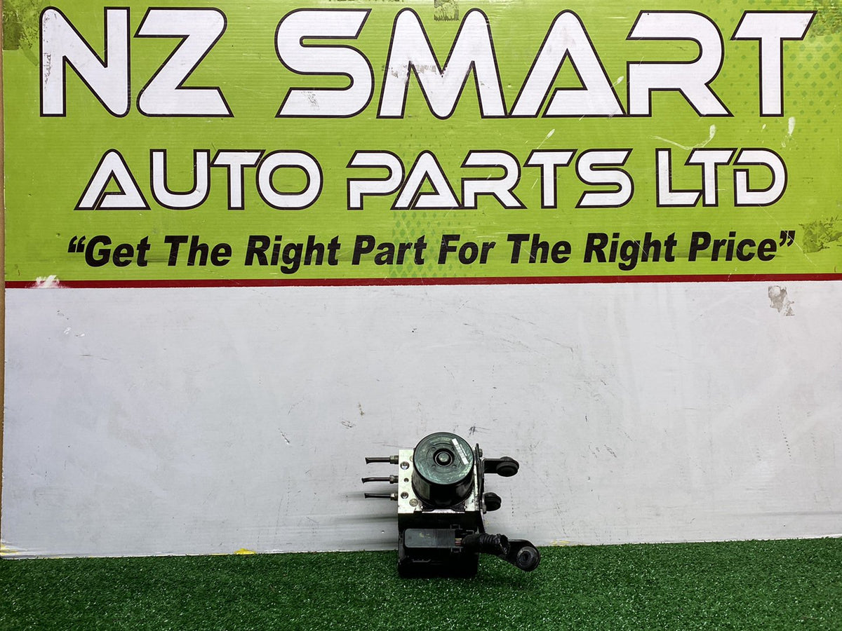 2012 Mazda Mazda3 - ABS Pump PN: BFD2-437AZ