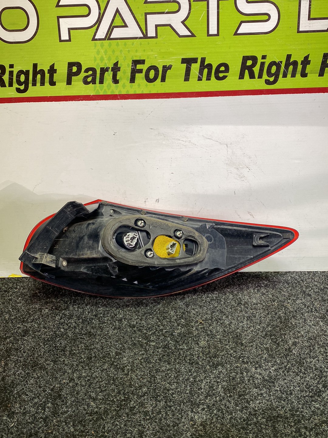 2015 Mazda CX-5 KE2AW - Left Taillight PN: STANLEY W2549