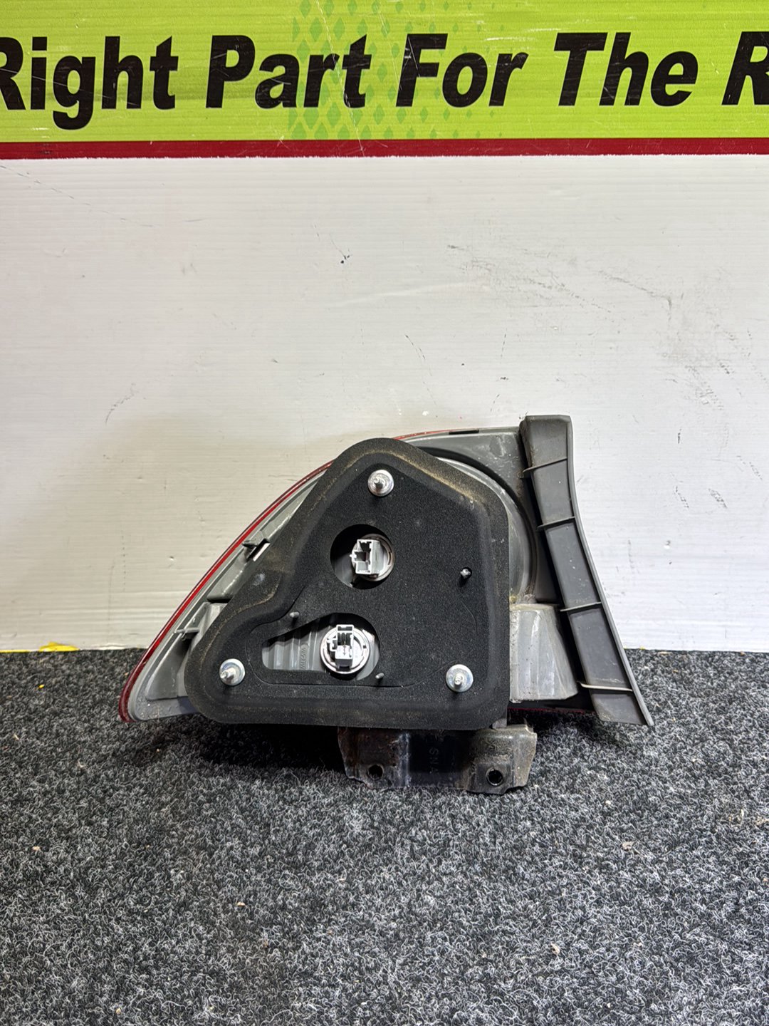 2005 Honda Civic - Right Taillight PN: STANLEY P5375R