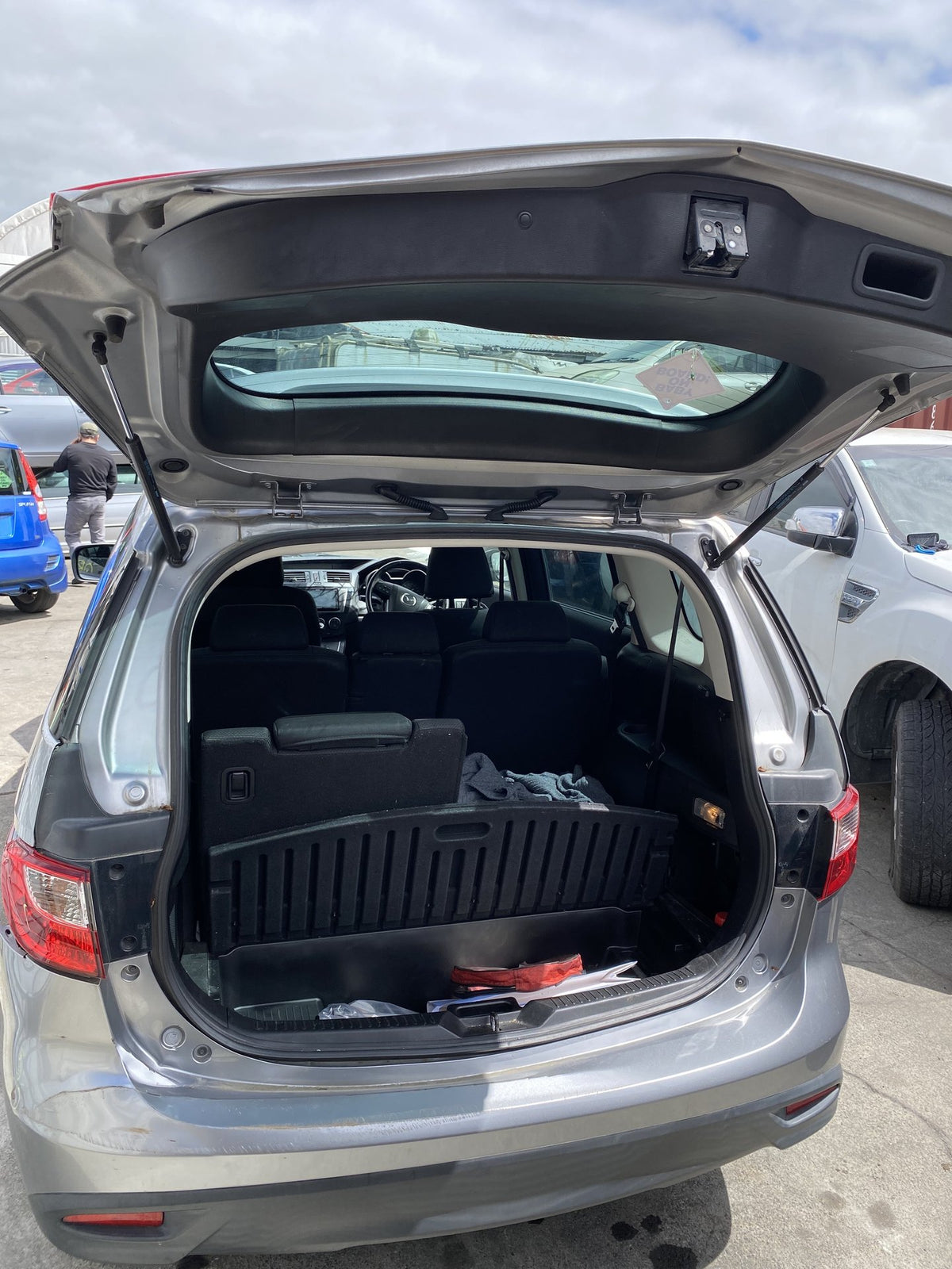 2013 Mazda Premacy CWFFW- Dismantling For Parts