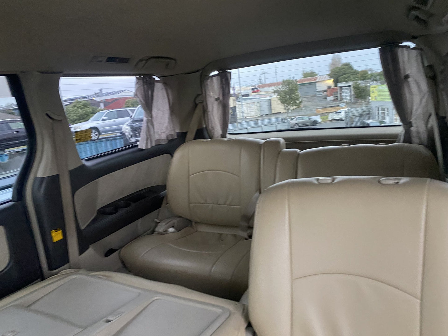 2007 Toyota Alphard  Dismantling For Parts