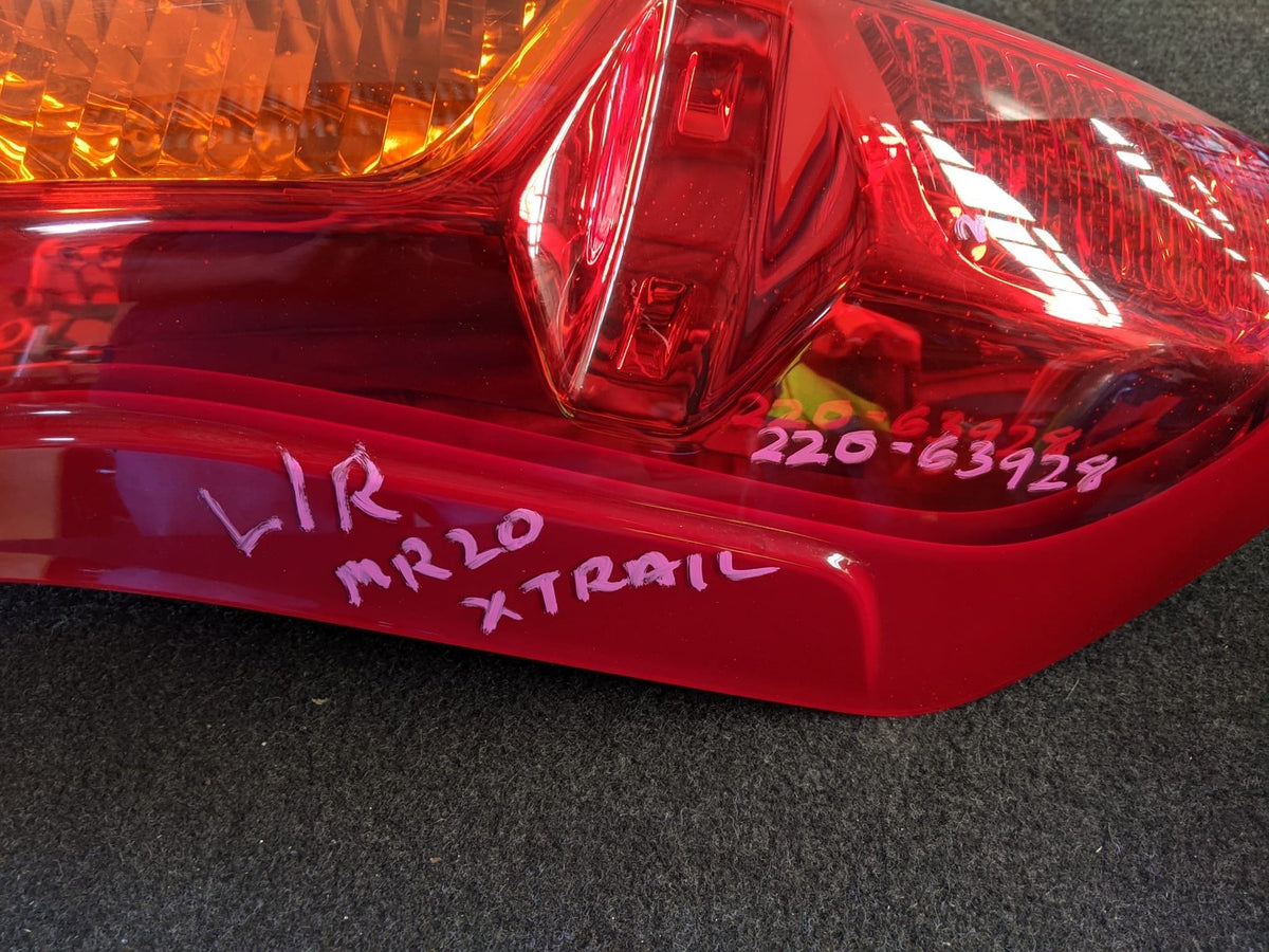 2009 Nissan X-Trail - Left Taillight PN: 220-63829