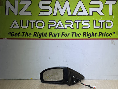 2007 Nissan Bluebird - Left Door Mirror PN: 13 wires