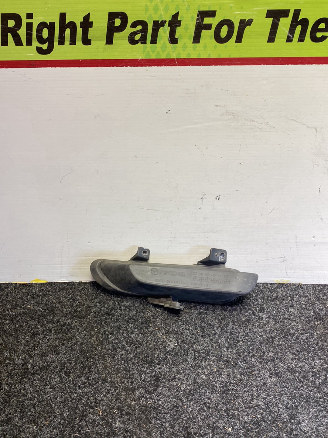 2010 Mazda Axela - Right Front Bumper Garnish Lower PN: GS1D-50101