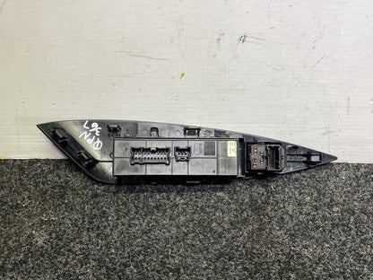2012 Nissan Leaf - Master Power Window Switch