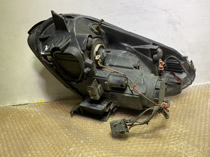 2007 Subaru Tribeca - Right Headlight PN: see photos