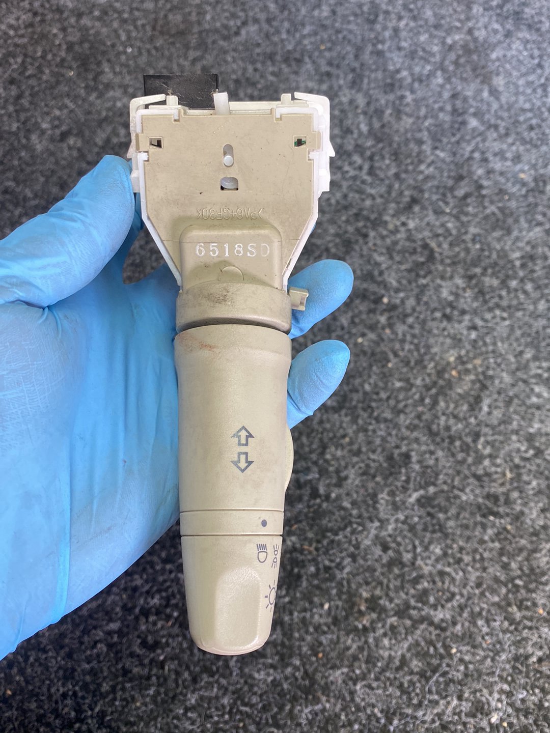2006 Nissan March AK12 - Indicator Switch