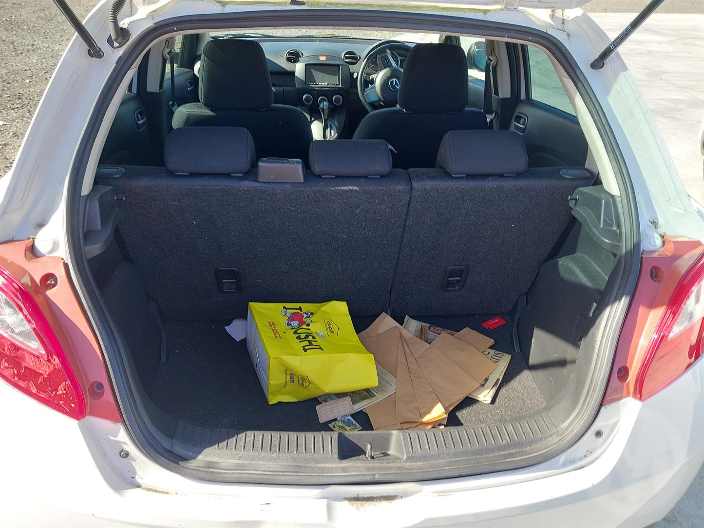 2011 Mazda Demio DEJFS  Dismantling For Parts
