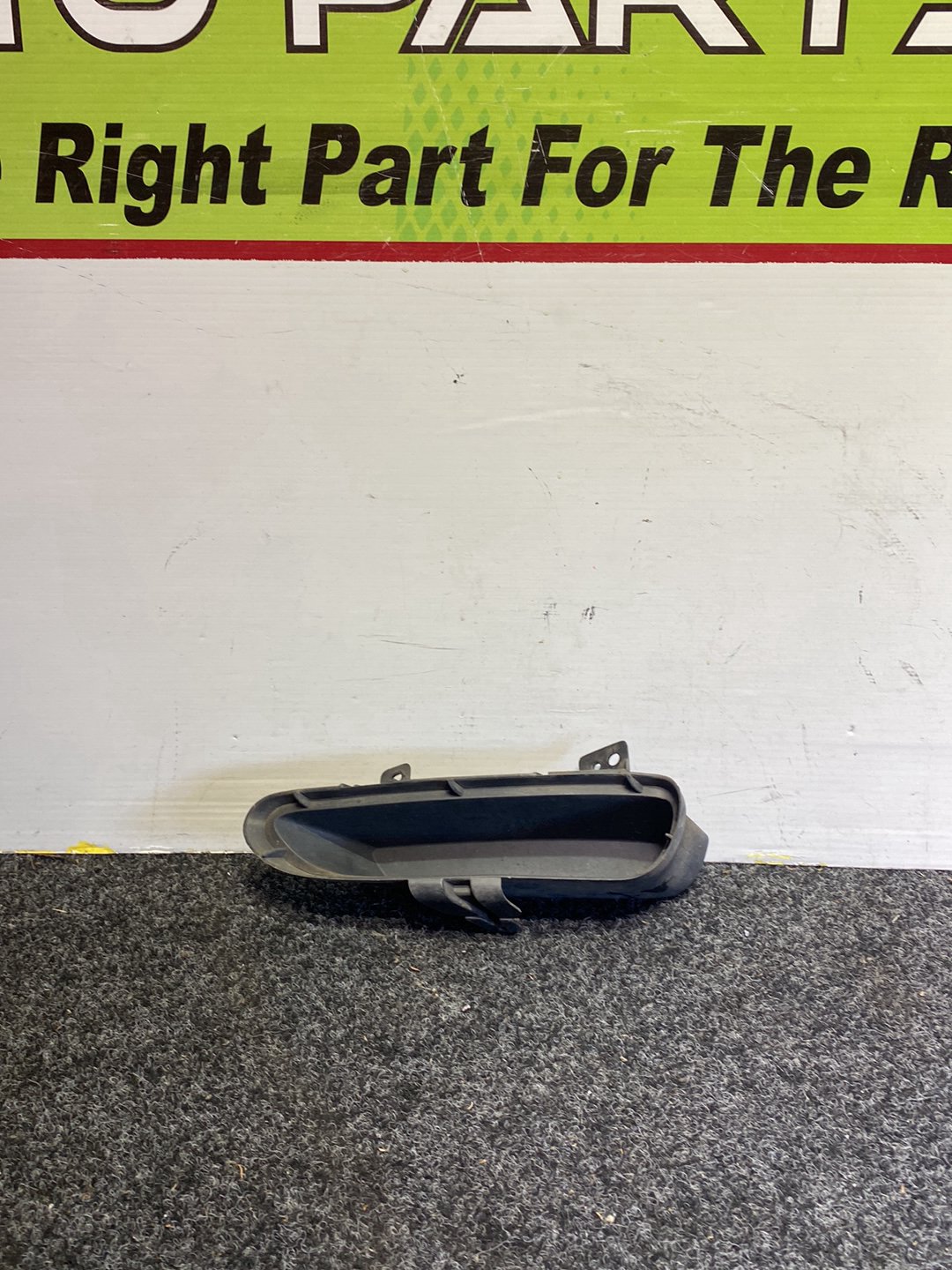 2010 Mazda Axela - Left Front Bumper Garnish Lower PN: GS1D-50102