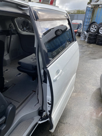 2006 Toyota Estima Aeras ACR50 Dismantling For Parts