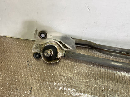 2007 Mazda CX-7- Front Wiper Motor PN: see photos