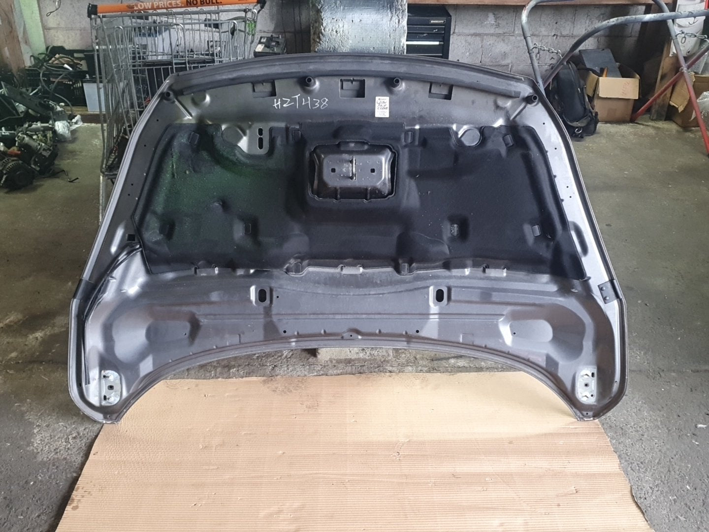 2015 Ford Kuga- Bonnet PN: see photos