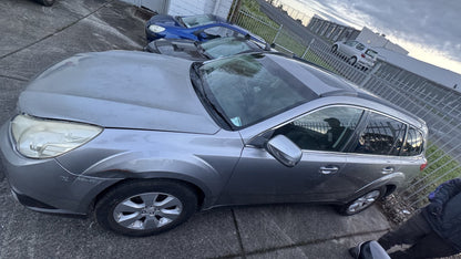 2011 Subaru Outback 2.5i Premium  Dismantling For Parts
