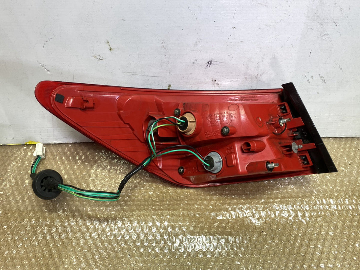 2007 Nissan Bluebird - Right Taillight PN: 220-63823