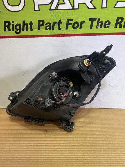 2008 Suzuki Swift- Right Headlight PN:
