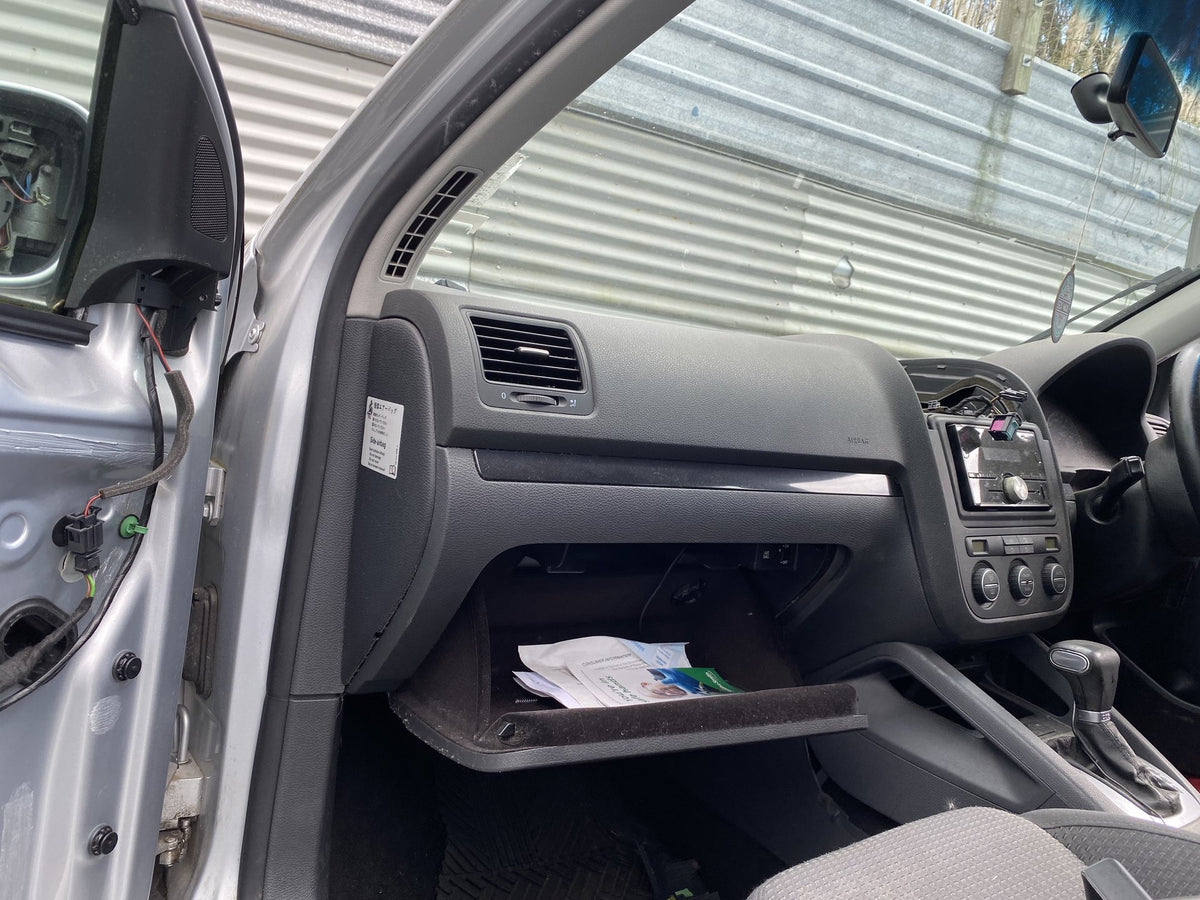 2007 Volkswagen Golf GT - Dismantling For Parts