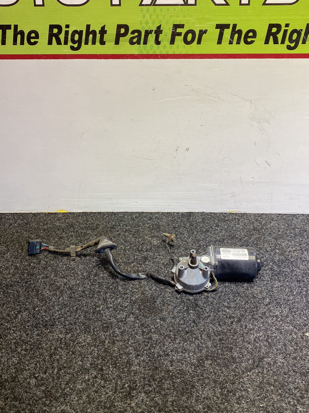 2006 Ford Falcon BF - Front Wiper Motor PN: see photos