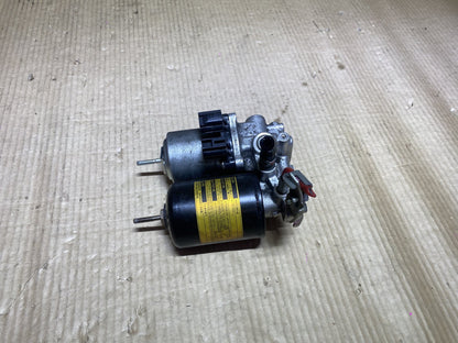 2015 Toyota Prius ZVW30 - ABS Pump