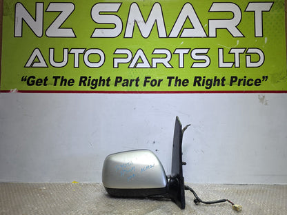 2005 Used Toyota Ipsum- Right Door Mirror PN: 5 wires