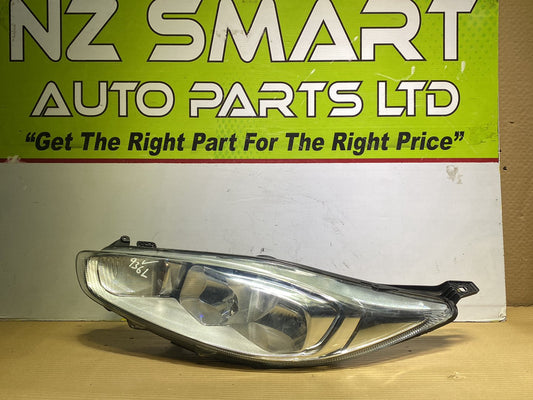2014 Ford Fiesta- Left Headlight PN: